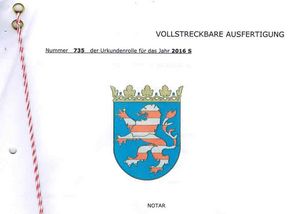 Dokument mit Wappen, rotem Löwen, Krone und Notar-Siegel.